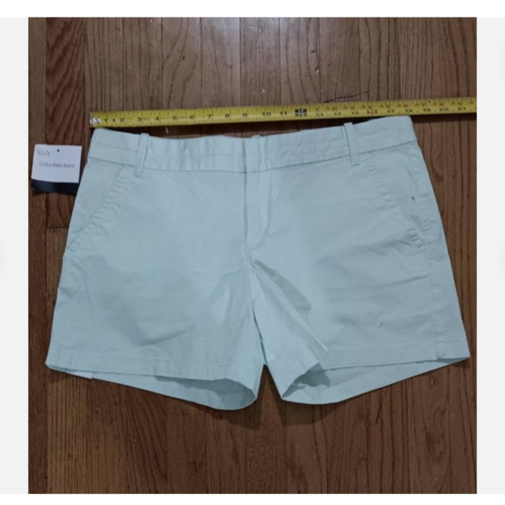 Calvin Klein Jean Shorts, Cream Color, Size 14